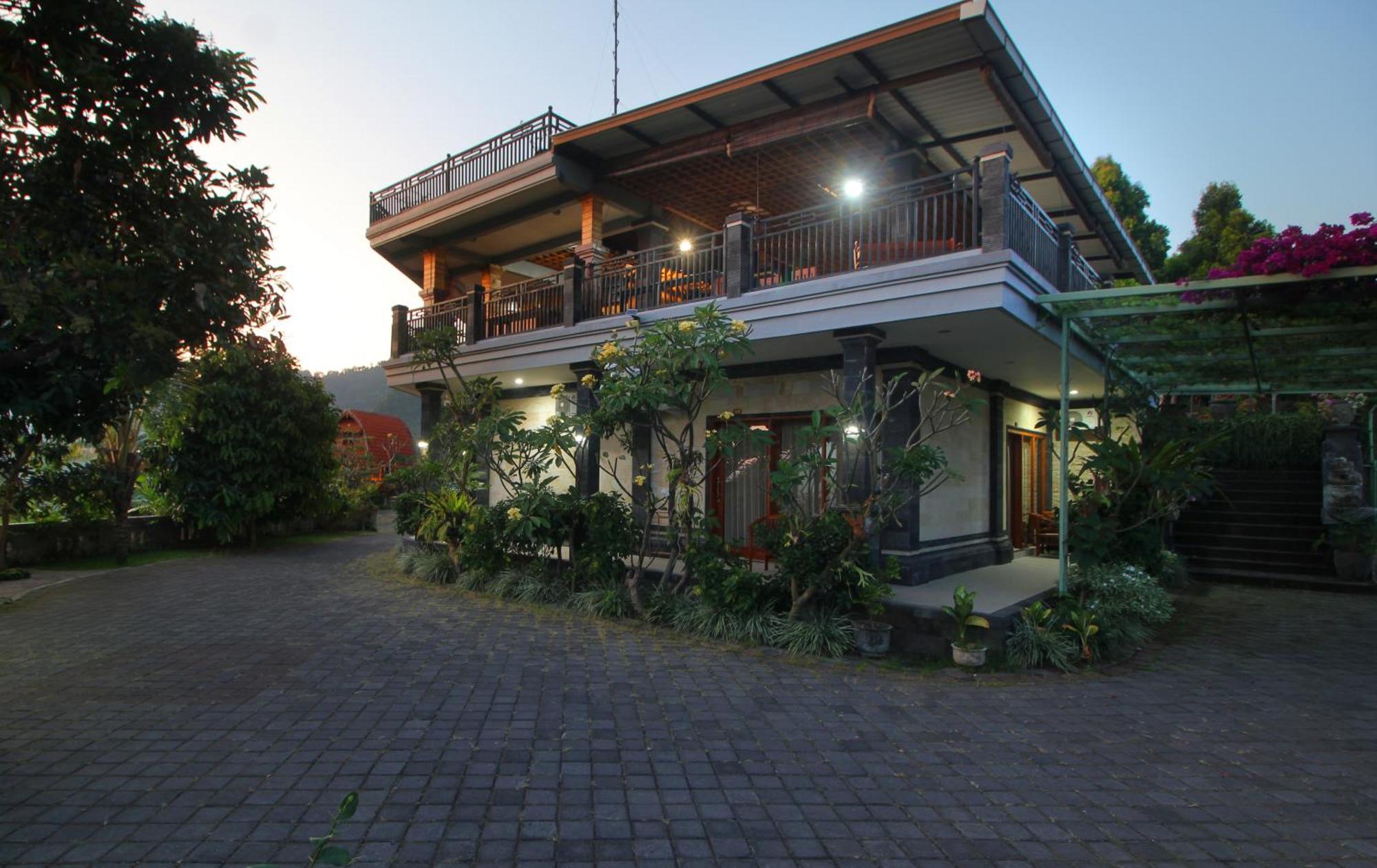 Rostika Hotel Sekumpul Pabean Buleleng Exteriér fotografie