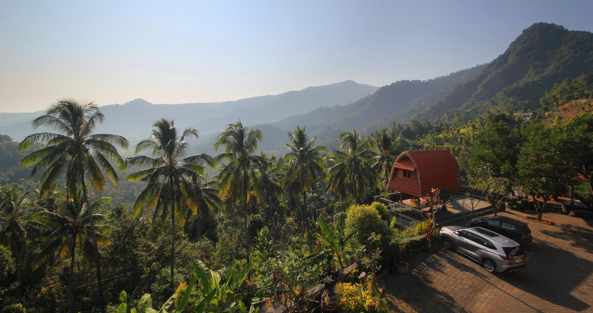 Rostika Hotel Sekumpul Pabean Buleleng Exteriér fotografie