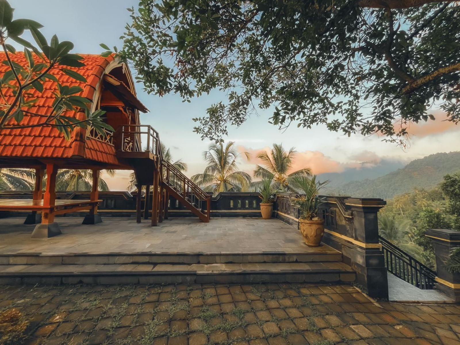 Rostika Hotel Sekumpul Pabean Buleleng Exteriér fotografie