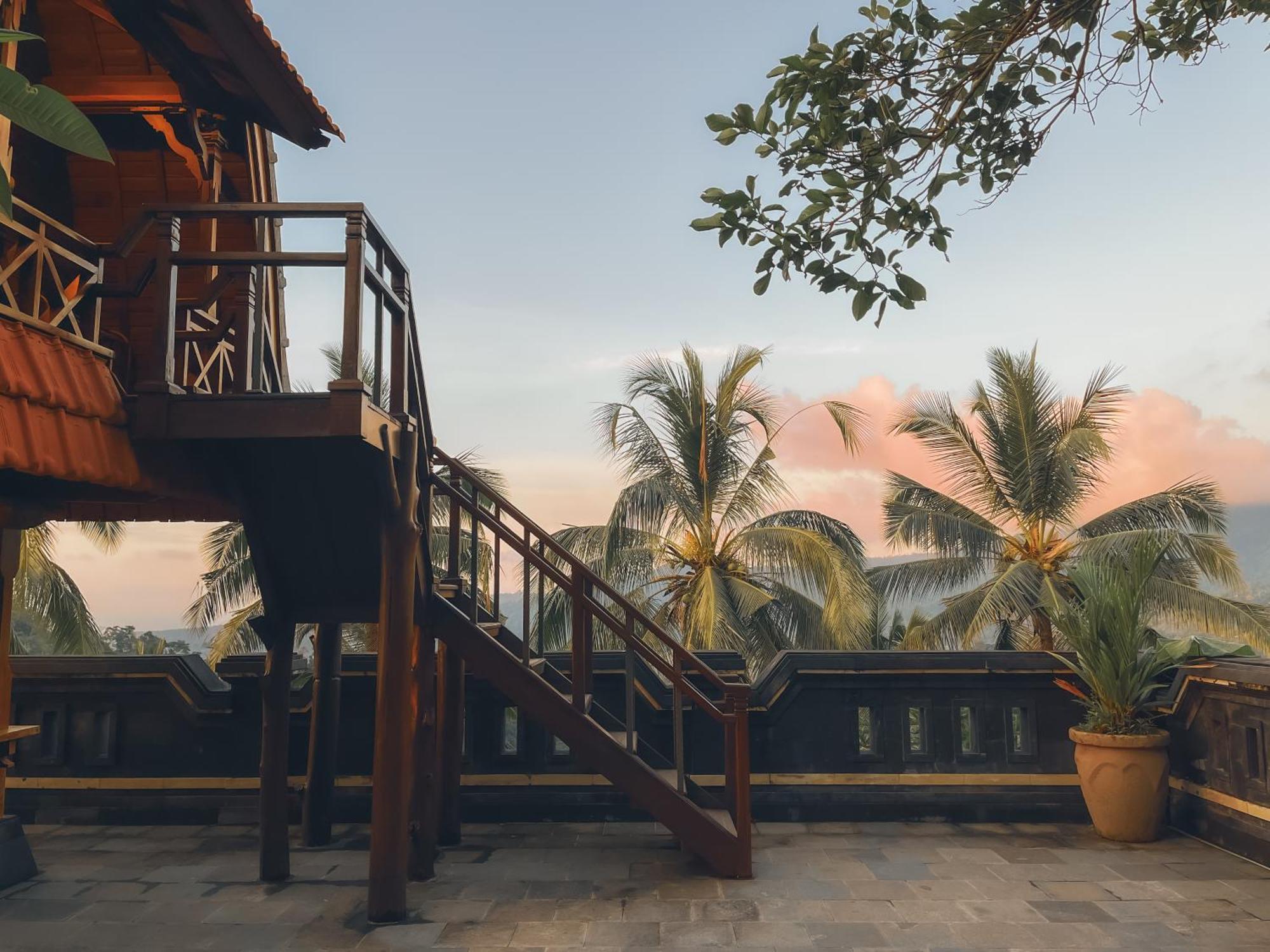 Rostika Hotel Sekumpul Pabean Buleleng Exteriér fotografie